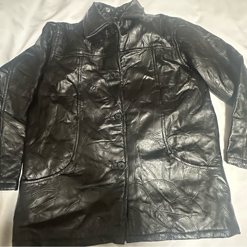 Tudor Court by Haband black Leather Trench Coat